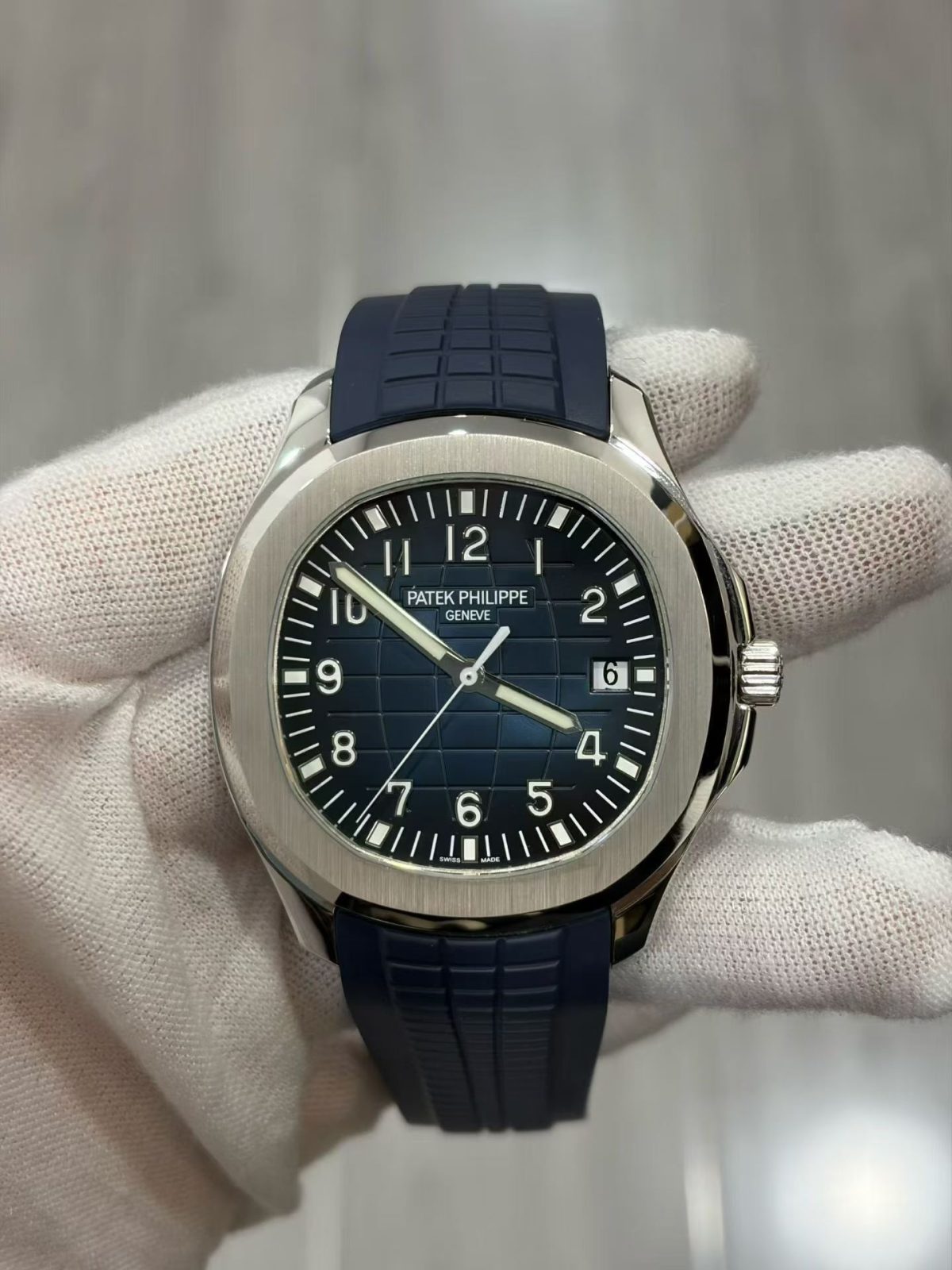 Exquisite detailing – New Elite’s First Choice – 5168G