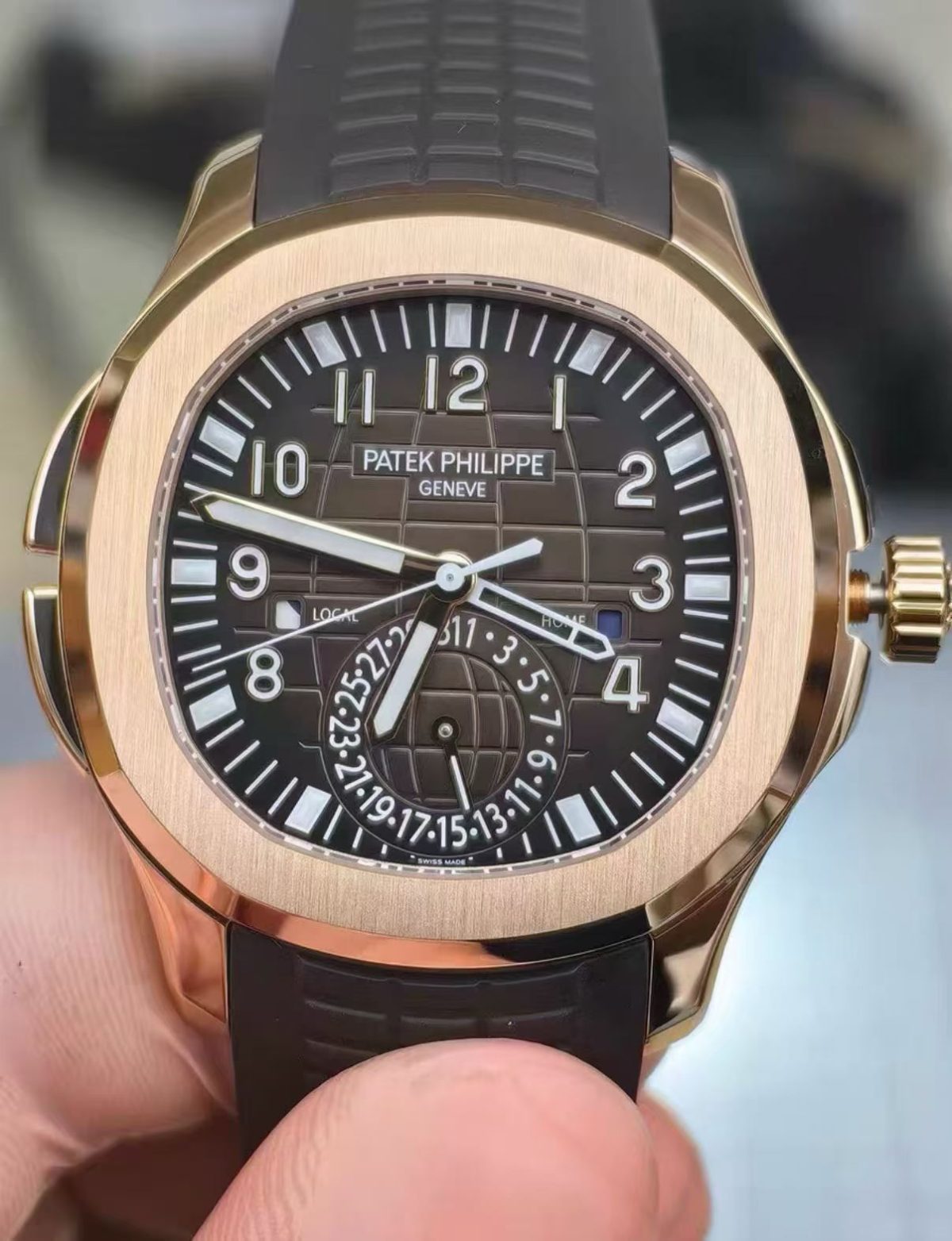 Patek Philippe Aquanaut 5164R – The Only One in Stock on the Entire Web