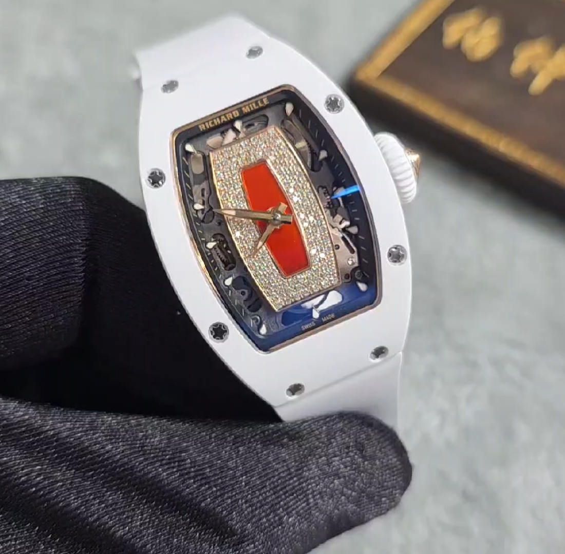 【Video Reviews】-Modified Richard Mille RM07-01 “Red Lips” – Women’s Watch