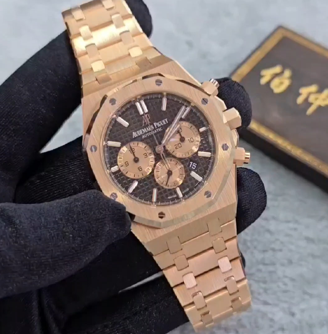 【Video Reviews】-Modified Audemars Piguet Royal Oak Chronograph 26331OR – Coffee Brown Dial, 18K Gold Case