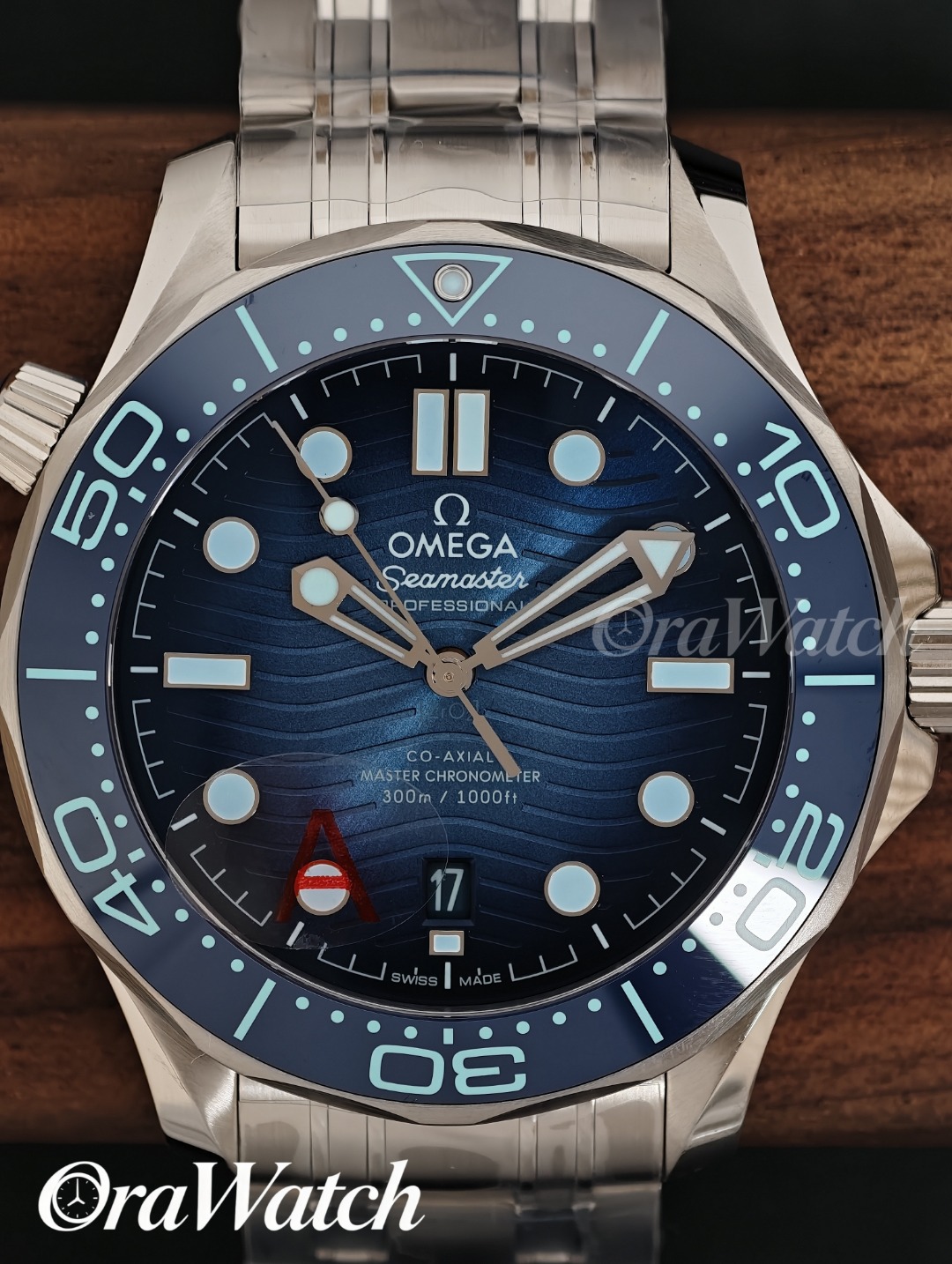 UFO ROLEX Oyster Perpetual Cosmograph Daytona Ice Blue Dial